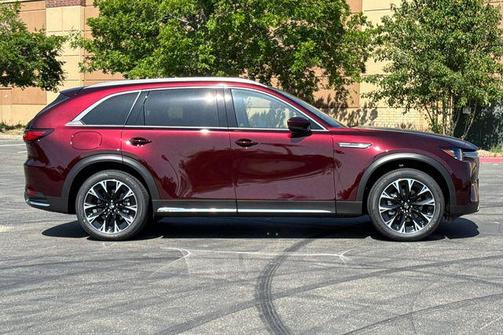 2025 Mazda CX-90 PHEV Premium Plus
