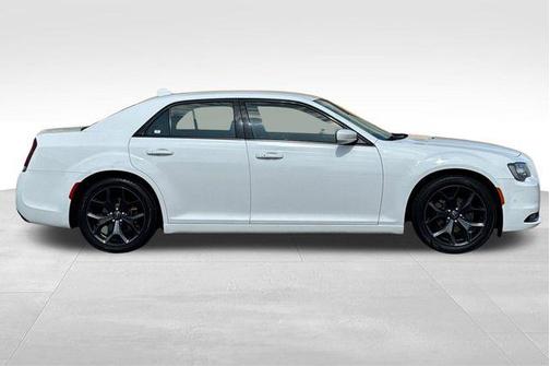 2021 Chrysler 300 S