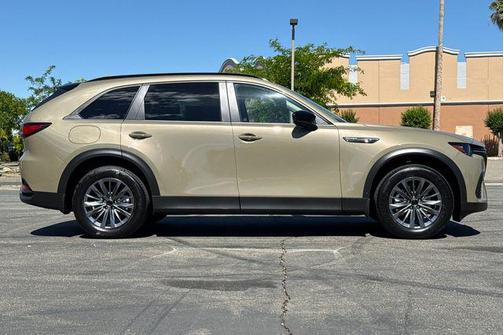 Zircon Sand Metallic 2026 Mazda CX-70 PHEV SC Plus