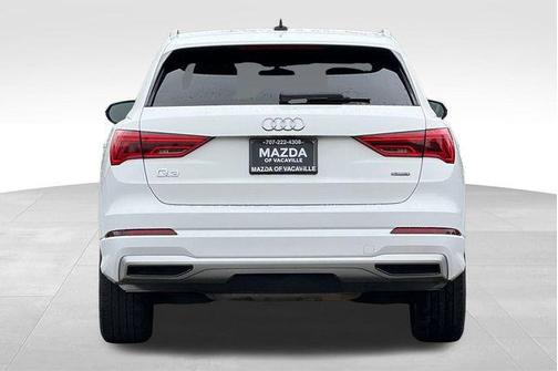 2021 Audi Q3 40 Premium