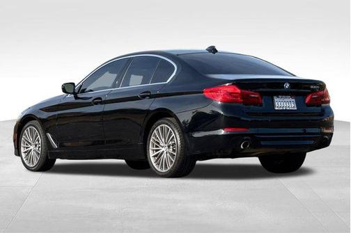 2020 BMW 530 i