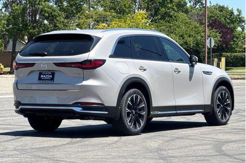 2025 Mazda CX-90 PHEV Premium Plus