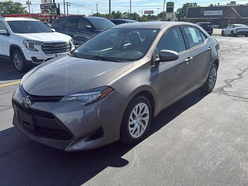 Falcon Gray Metallic 2017 Toyota Corolla LE
