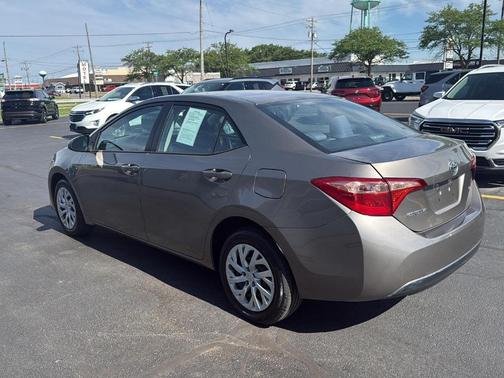 Falcon Gray Metallic 2017 Toyota Corolla LE