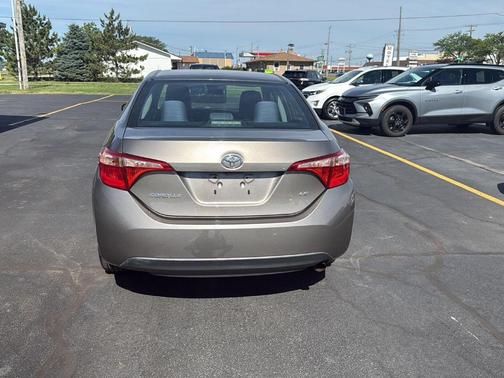 Falcon Gray Metallic 2017 Toyota Corolla LE