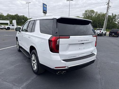 Summit White 2025 GMC Yukon Denali