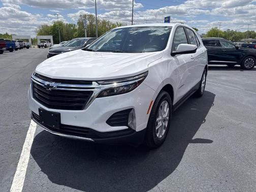 Summit White 2024 Chevrolet Equinox LT