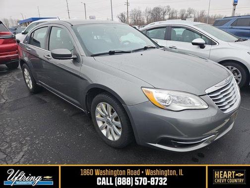 2013 Chrysler 200 Touring