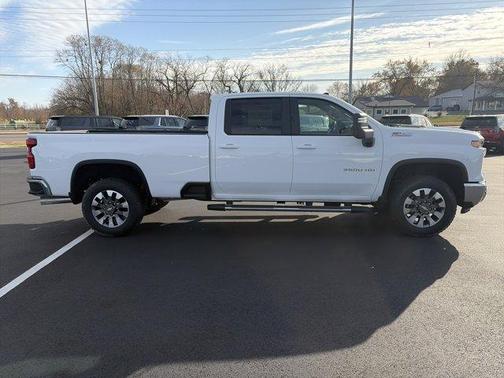 2026 Chevrolet Silverado 3500 LT