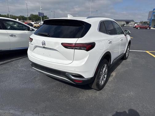 Summit White 2022 Buick Envision Preferred