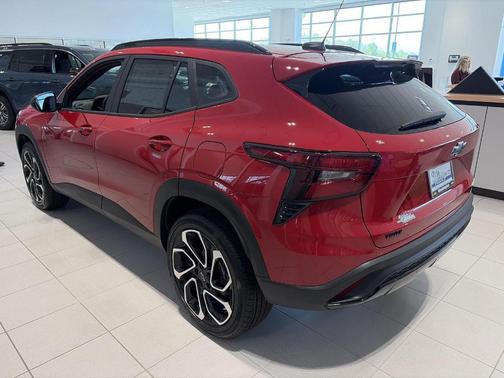 Red 2026 Chevrolet Trax 2RS