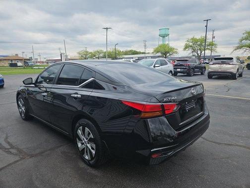 2023 Nissan Altima 2.5 S