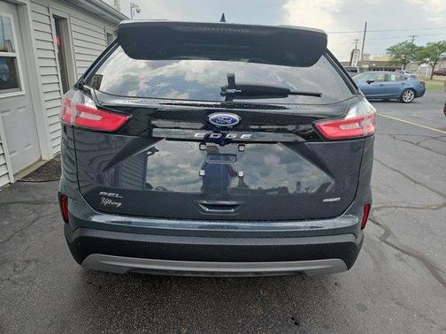 2021 Ford Edge Sport