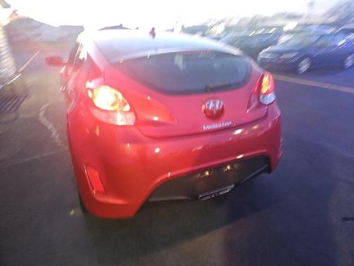 2016 Hyundai Veloster Base