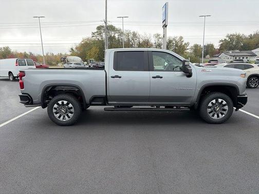 2026 Chevrolet Silverado 2500 Custom