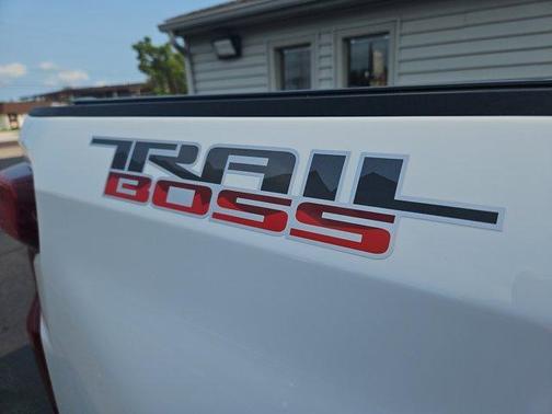 2022 Chevrolet Silverado 1500 Limited LT Trail Boss