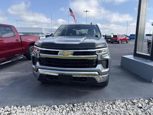 Sterling Gray Metallic 2023 Chevrolet Silverado 1500 LT