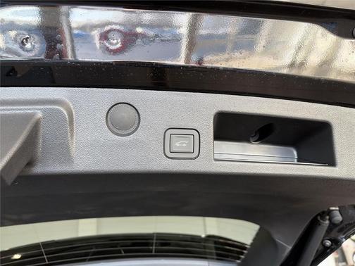 Mosaic Black Metallic 2026 Chevrolet Equinox LT