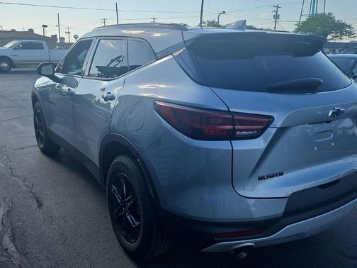 Sterling Gray Metallic 2023 Chevrolet Blazer 2LT