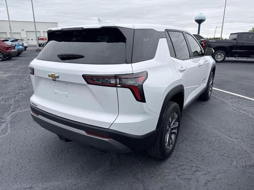 Summit White 2025 Chevrolet Equinox LT