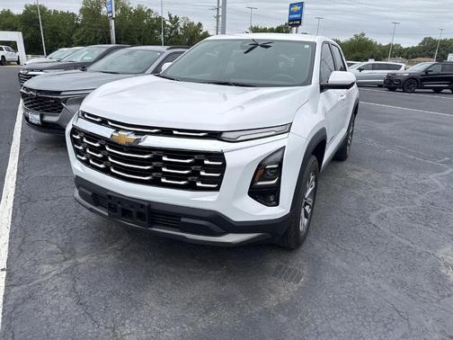 Summit White 2025 Chevrolet Equinox LT