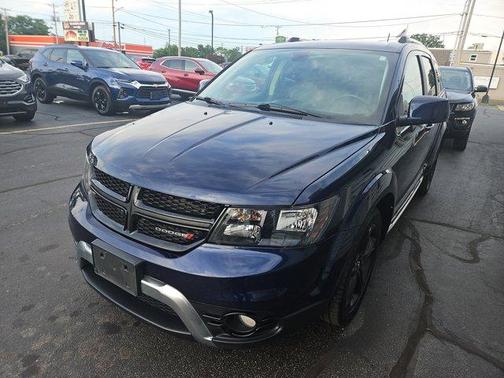 2020 Dodge Journey Crossroad