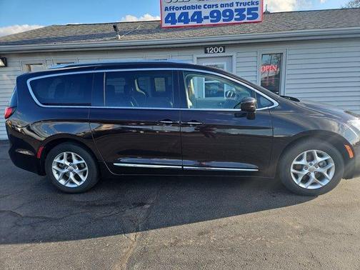 2019 Chrysler Pacifica Touring-L Plus
