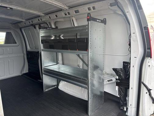 2025 Chevrolet Express 2500 Work Van