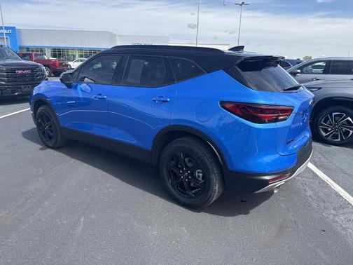 Rip Tide Blue 2024 Chevrolet Blazer LT
