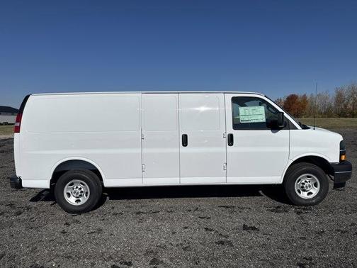 2025 Chevrolet Express 2500 Work Van