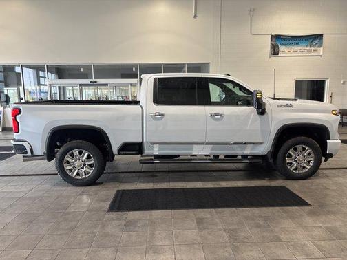 2026 Chevrolet Silverado 2500 High Country