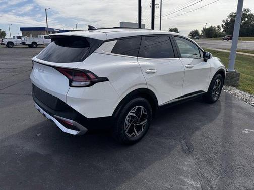 2023 Kia Sportage LX