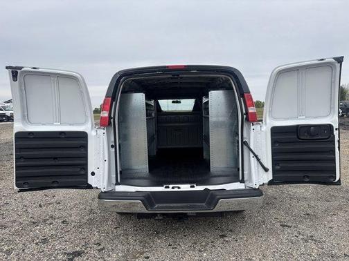 2025 Chevrolet Express 2500 Work Van