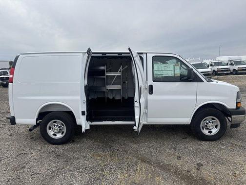 2025 Chevrolet Express 2500 Work Van