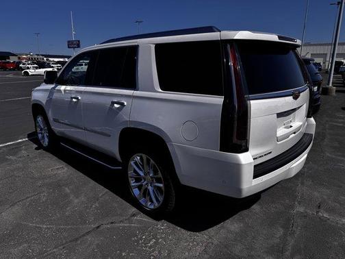 2020 Cadillac Escalade Luxury