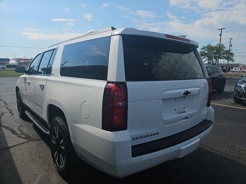 2020 Chevrolet Suburban LT