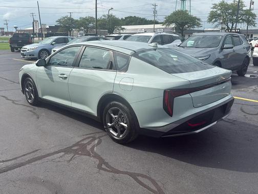 Haze 2025 Kia K4