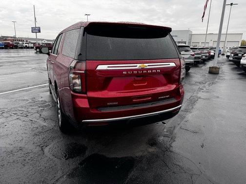 2023 Chevrolet Suburban Premier
