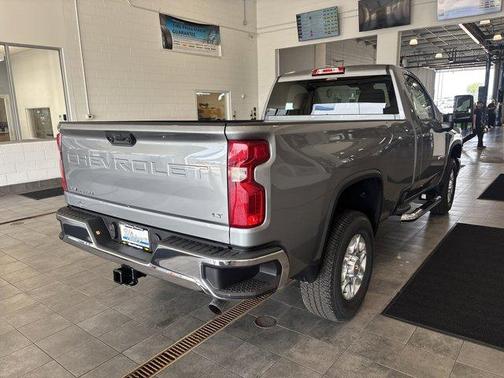 2025 Chevrolet Silverado 3500 LT