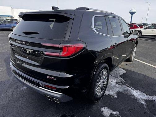 2024 GMC Acadia Denali