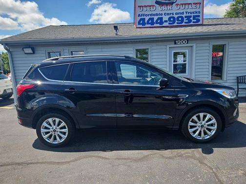 2019 Ford Escape SEL