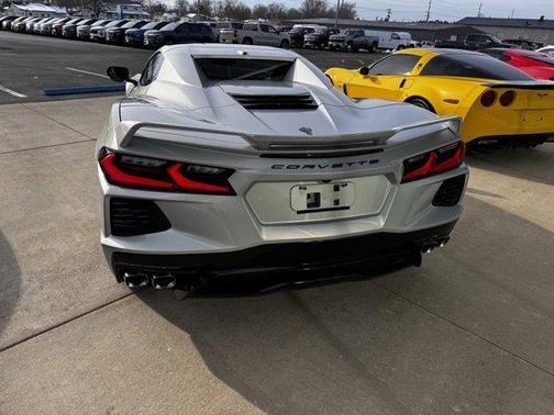 2023 Chevrolet Corvette Stingray w/2LT