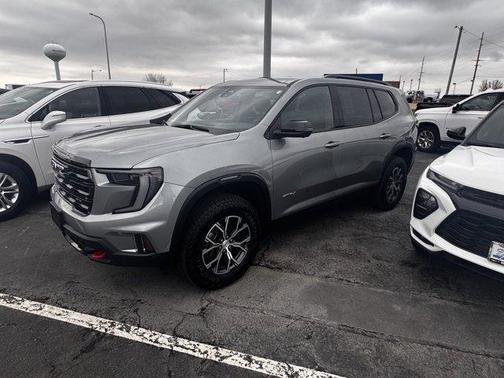 2024 GMC Acadia AT4