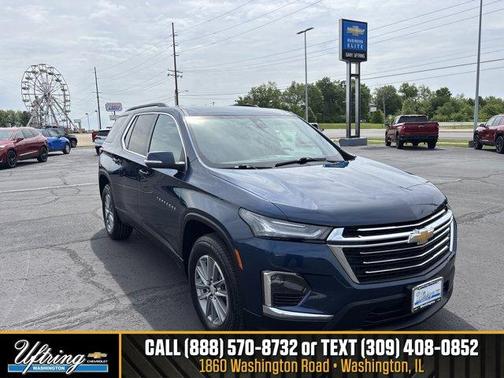 2023 Chevrolet Traverse LT Cloth