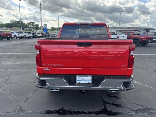 2025 Chevrolet Silverado 1500 LT