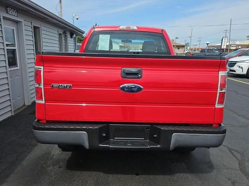 Vermillion Red 2010 Ford F-150 XLT