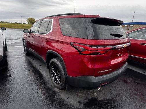 2022 Chevrolet Traverse LT Cloth