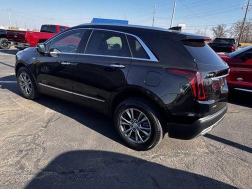 2021 Cadillac XT5 Premium Luxury