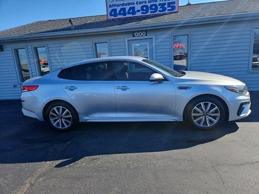 2019 Kia Optima LX