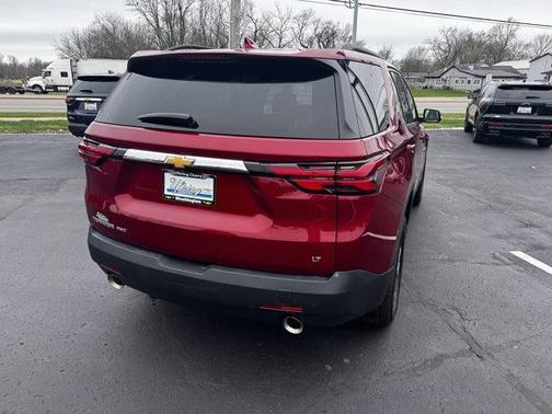 Radiant Red 2023 Chevrolet Traverse LT Cloth